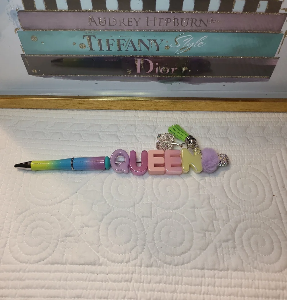 SOLD- Handcrafted Queen Beaded Pen W/ Crown Charm On Extended Wand- NWT - Picture 4 of 4